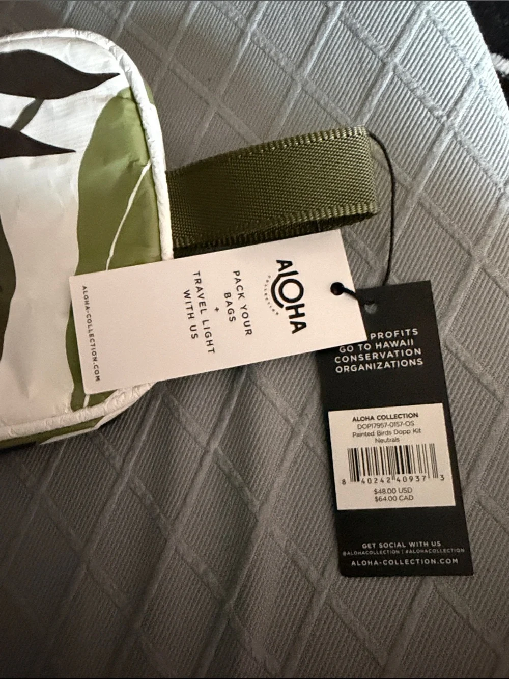 ALOHAS Green, Olive & White Tropical Print Wristlet Clutch